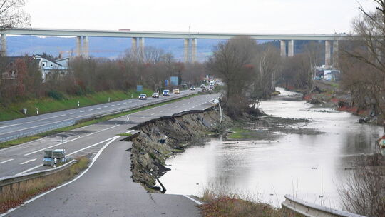 Um dieses kurze Stück der B266 geht es in der Diskussion.