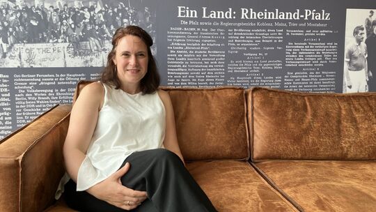 Die Koblenzerin Mareike Bernhard hat mit dem Solarenergie-Förderverein Deutschland (SFV) und dem Bund für Umwelt und Naturschutz Die Koblenzerin Mareike Bernhard hat mit dem Solarenergie-Förderverein Deutschland (SFV) und dem Bund für Umwelt und Naturschutz
