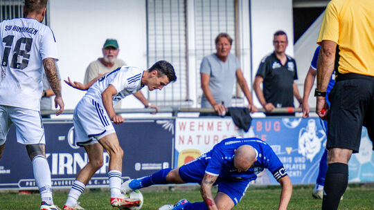 Der SV Binningen um Mladen Markota (am Ball) gewann Ende August in der A Staffel 6 mit 2:1 in Kappel bei der SG Ober Kostemz/Unz
