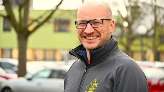 Benjamin Petry ist Weinbaureferent bei der Landwirtschaftskammer Rheinland-Pfalz. Er erklärt, was mit unbewirtschafteten Rebfläc