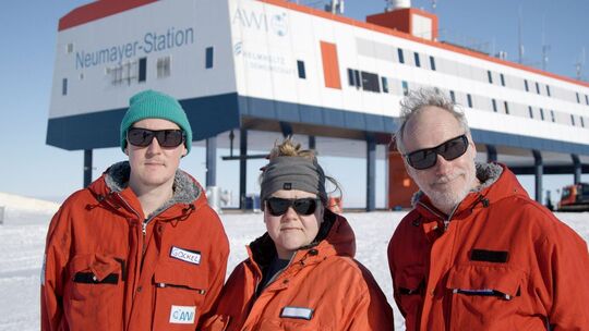 Theater aus dem ewigen Eis Theater aus dem ewigen Eis