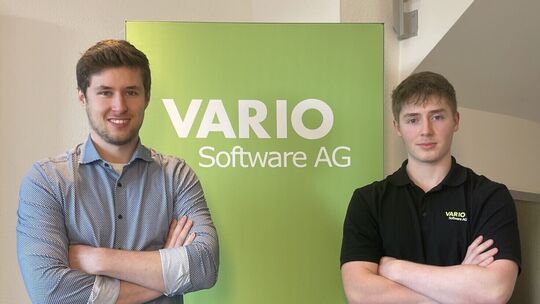 Hendrik Schneider (links) und sein Bruder Sven sollen in Zukunft die Firma ihres Vaters in Neuwied übernehmen.