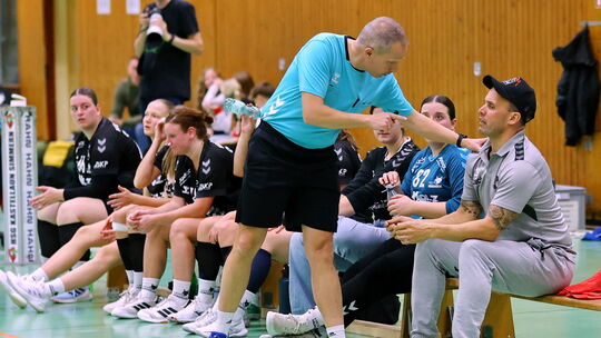 Das Hinspiel in Kastellaun verlief enttäuschend für die HSG Hunsrück II und Trainer Florian Hübner: Im Derby gingen die Irmenach