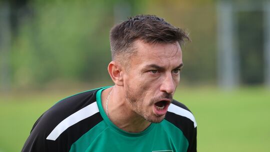 Mülheims Coach Nenad Lazarevic war lediglich mit 15 Minuten seiner Mannschaft nicht einverstanden. Die reichten dem FC Bitburg a