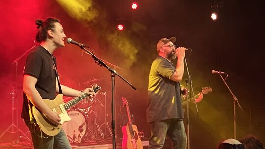 Gitarrist Chris Buck und Sänger Tom Hollister sind die Aushängeschilder von Cardinal Black.