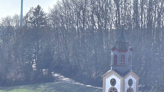 Die Schweinschieder Kirche soll wieder im alten Glanz erstrahlen. Das ist das Ziel der neuen Stiftung.