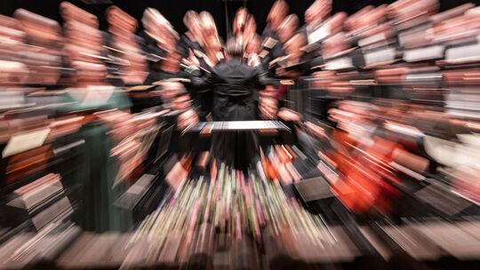 Mit einer Aufführung von Haydns Oratorium "Die Schöpfung" gab Lutz Brenner in der vergangenen Saison seinen Einstand als Leiter