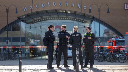Bombendrohung am Bremer Hauptbahnhof Bombendrohung am Bremer Hauptbahnhof