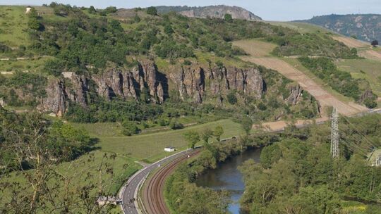 In der Pfalz fahren in Kürze auch auf nichtelektrifizierten Strecken Elektrotriebwagen, deren Energie aus Batterien kommt. Und a