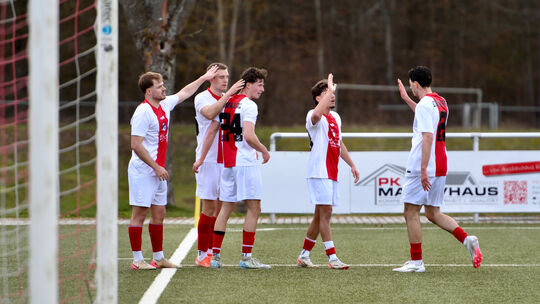 Gegen Auersmacher durften die Eisbären beim 3:1-Sieg gleich dreimal jubeln. Gelingt das auch am Sonntag beim Auswärtsspiel in Ga