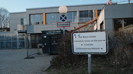 Zwischen Baustellenlärm, Raum- und Personalnot: Eine Lehrerin und ein Erzieher der Bad Kreuznacher Don-Bosco-Schule berichten vo