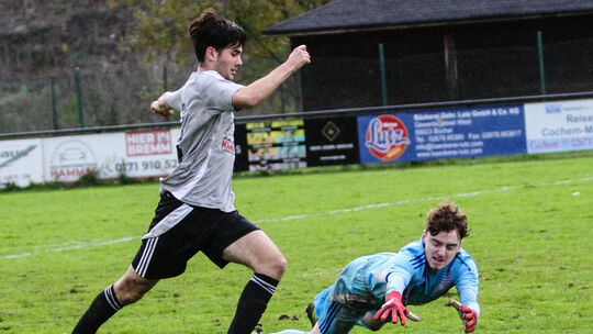 Mit dem Toreschießen tut sich die SG Bremm derzeit schwer. 0:1 im Kreispokal bei B-Klässler Kastellaun/Uhler, dazu gab es ein 0: