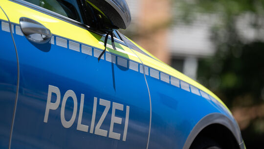 Die Polizei ermittelt nach einer körperlichen Attacke am helllichten Tag am Busbahnhof Betzdorf. Zeugen, die etwas beobachtet ha