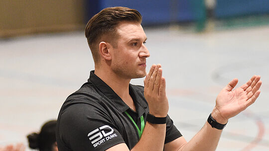 Feuert sein Team an: Fabian Medler, Trainer des HSV Sobernheim.