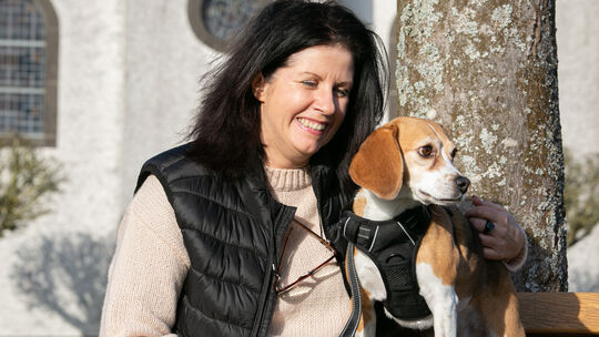 FDP-Direktkandidatin Susanne Rausch-Preißler (hier mit ihrem Beagle Isi) lässt sich von den Umfragen nicht abschrecken. FDP-Direktkandidatin Susanne Rausch-Preißler (hier mit ihrem Beagle Isi) lässt sich von den Umfragen nicht abschrecken.