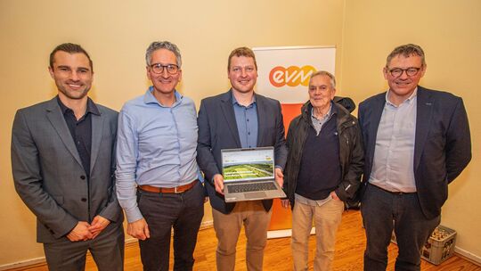 Freuen sich, dass in wenigen Wochen die Online-Bürgerbeteiligungs-Plattform für den neuen Bauabschnitt des Solarparks Görgeshaus