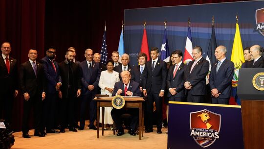 Trump empfängt Regierungschefs aus Lateinamerika und Karibik Trump empfängt Regierungschefs aus Lateinamerika und Karibik