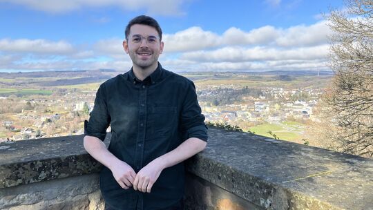 Thomas Werner hätte seine Heimatstadt Birkenfeld mehrmals verlassen können - doch hier fühle er sich wohl.