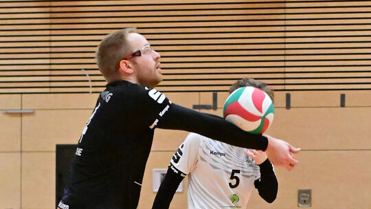 Für die LAF Sinzig (am Ball Merlin Hinsche) gab es beim TuS Kriftel II nichts zu holen.