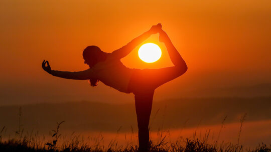 Symbolfoto: Yogaübungen bringen vielen Menschen Entspannung und Ausgleich.