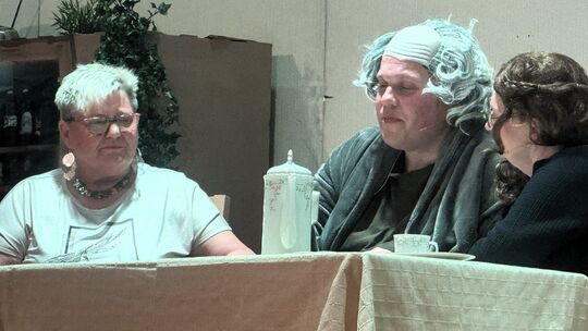 Maja und ihr geläuterter Ehemann Gottlieb