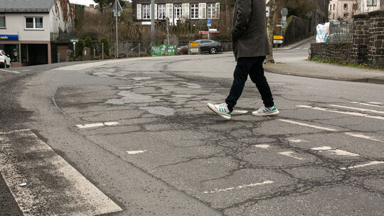 Ein Überqueren von manchem Zebrastreifen ist nicht ohne Risiko.