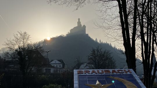 Wie soll in Zukunft geheizt werden, wenn fossile Brennstoffe verboten sind? In braubach denkt man über Nahwärme nach.