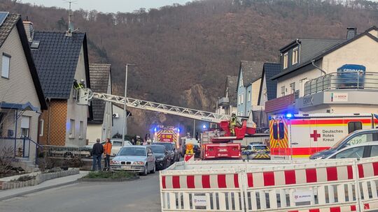 Im Hohenrhein musste die freiwillige Feuerwehr ein Fenster in einem Haus öffnen.