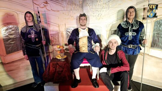 Noch laufen die Proben der Lehmener Theatergruppe Salzwein. Am kommenden Wochenende wollen sie das Publikum mit dem Märchenklass