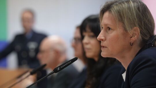 Simone Roeder von der Koblenzer Mordkommission hat den Cold Case Amy Lopez aus dem Jahr 1994 neu aufgerollt. Jetzt ist der Krimi