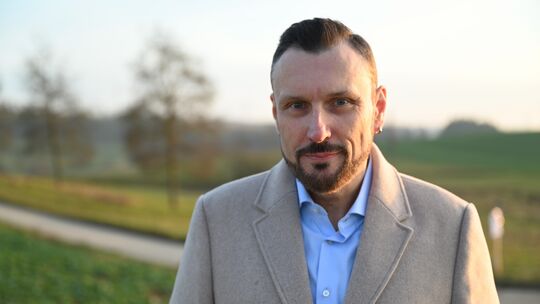 Thorsten Garske tritt neben seiner Kandidatur für den Landtag auch als Bewerber um das Amt des Bürgermeisters in Norath an.