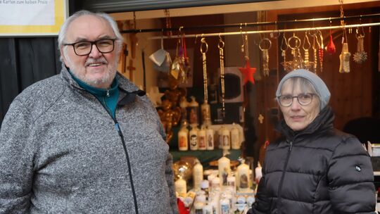 Marlies und Wolfgang Brixius haben die Bude viele Jahre gemietet. Jetzt hören sie, aus Altersgründen, auf.