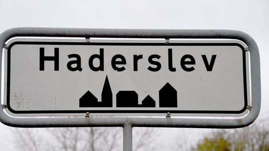 Dänemark - Ortsschild Haderslev