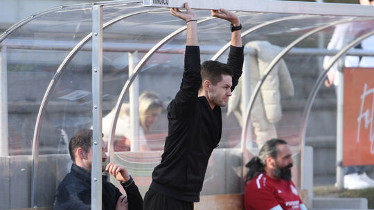 Lukas Haubrich ist der neue Trainer der SG Lautzert-Oberdreis/Berod-Wahlrod. Unter anderem über sein Debüt sprechen wir in der n