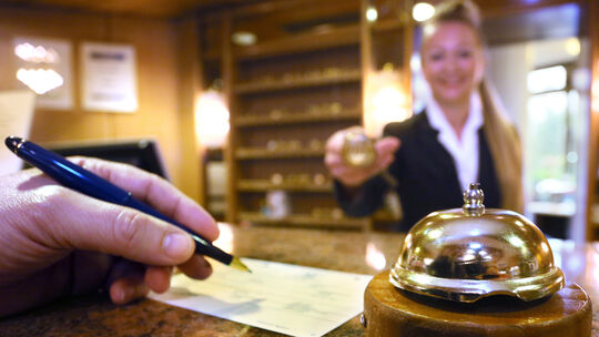 Nicht nur für die Übernachtungen sollen Gäste in Koblenz künftig zahlen, sondern voraussichtlich auch eine Gebühr pro Nacht und