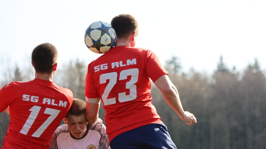 Die Schulzki-Brüder Marvin (Nummer 17) und Leon (Nummer 23) werden am Sonntag (15 Uhr) im Gastspiel ihrer SG Mörschbach bei der