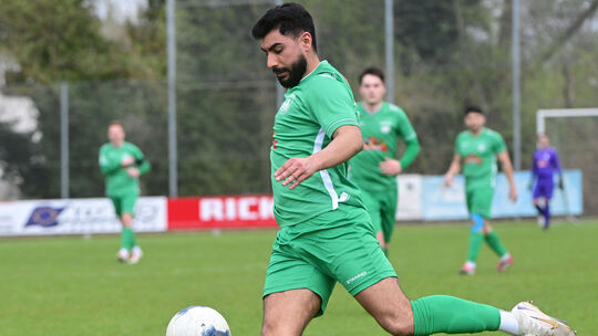 Oberzissens Satbir Singh gelang gegen den SV Weitersburg nur noch der Anschlusstreffer zum 1:2, zu mehr reichte es für den SVO n