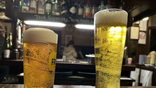 Die Tradition des Kneipen-Quiz stammt aus dem britisch-irischen Raum und ist auch in Deutschland sehr beliebt. Nun wird es das e