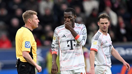 Bayer 04 Leverkusen - FC Bayern München Bayer 04 Leverkusen - FC Bayern München