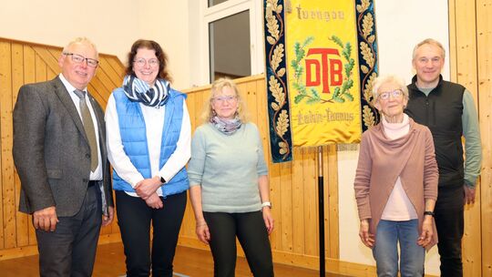 Der unveränderte Vorstand des Turngaus Rhein-Lahn (von links): Bernd Menche, Simone Köhler, Sigrid Wolf-Holstein, Helga Müller-B