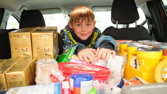 Elias' (10) Engagement ist ungebrochen: Bereits zum fünften Mal kauft der Junge aus dem Westerwald für das Koblenzer Wohnungslos