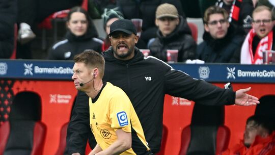 Bayer 04 Leverkusen - FC Bayern München