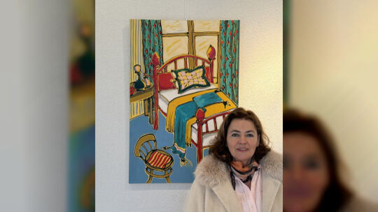 Barbara Andres präsentiert auf der Ausstellung im Kreml Kulturhaus in Zollhaus ihre Werke. Hier ist die Künstlerin vor einem ihr