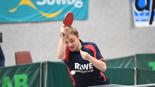 Sebastian Siry, die Nummer vier edes TV 1860 Nassau, hielt sich im Oberliga-Heimspiel gegen den TTC Nünschweiler schadlos und d