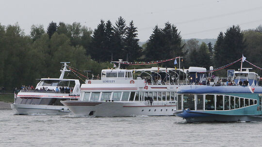 Tagesausflugsschiffe auf dem Rhein legen seit Jahren nicht mehr in Bad Hönningen an. Die drei Stadtbürgermeisterkandidaten sehen