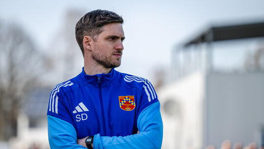 Bewahrt vor dem Heimspiel am MIttwochabend gegen Morbach die Ruhe beim TuS Kirchberg: Coach Selim Denguezli.