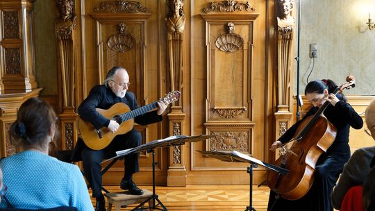 Das Duo Burstein & Legnani hat im Schlossparkmuseum konzertiert.
