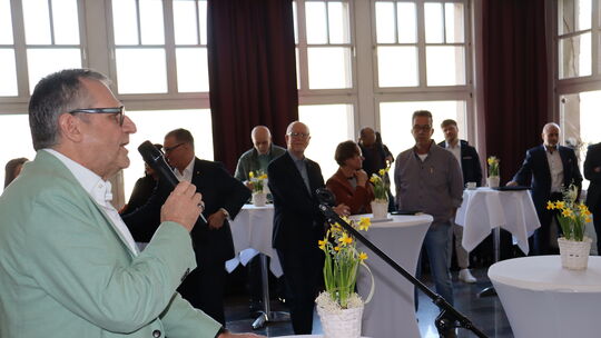 Oberbürgermeister Thomas Feser rief mit Hinblick auf das Bundesgartenschaujahr 2029 mit Bingen als Ankerpunkt zu Intiative und G