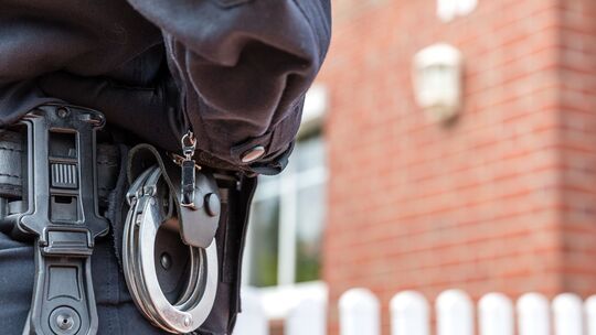 Durchsuchungen Durchsuchungen