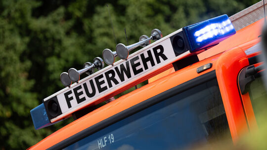 Die Feuerwehr musste wegen eines Chlorgasaustritts im Salinenbad anrücken.